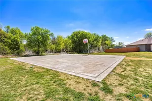 2207 Stoneham, Temple, TX 76504 - Photo 33