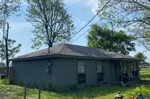 15 S 19th St, Temple, TX 76504 - Photo 3