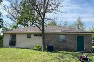 5 S 19th St, Temple, TX 76504 - Photo 3