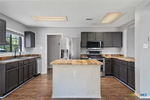 1082 Stone Hollow, New Braunfels, TX 78130 - Photo 11