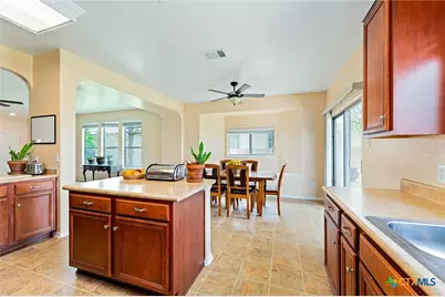 1624 Bayland Street, Round Rock, TX 78664 - Photo 17