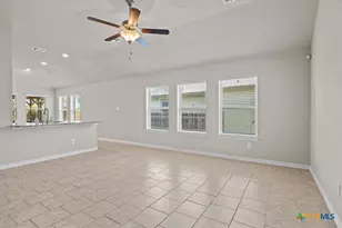 5642 Meadow Sky, New Braunfels, TX 78132 - Photo 5