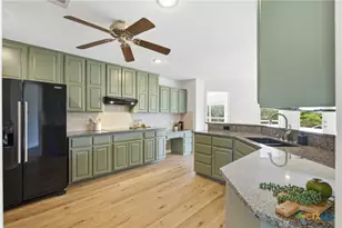 71 Wrangler Dr, Belton, TX 76513 - Photo 7