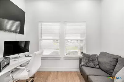 504 Town Hall Lane, Victoria, TX 77904 - Photo 25