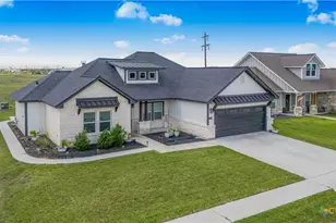 504 Townhall Ln, Victoria, TX 77904 - Photo 3