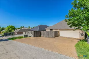 1305 Daisy Ln, Temple, TX 76502 - Photo 27