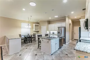 1305 Daisy Ln, Temple, TX 76502 - Photo 5