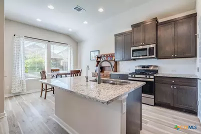 712 Coyote Creek Way, Kyle, TX 78640 - Photo 13