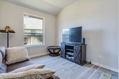 712 Coyote Creek Way, Kyle, TX 78640 - Photo 15