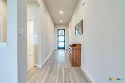 712 Coyote Creek Way, Kyle, TX 78640 - Photo 7