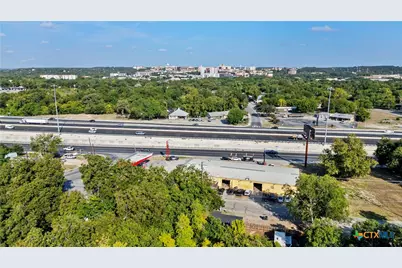 112 Linda Drive, San Marcos, TX 78666 - Photo 11