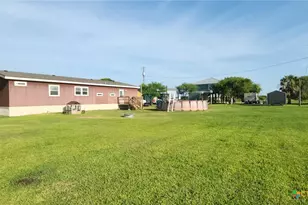 1602 W St Louis Ave, Seadrift, TX 77983 - Photo 21