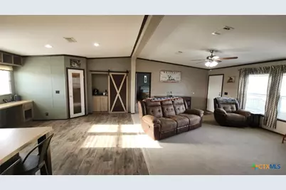 1602 W Saint Louis Avenue, Seadrift, TX 77983 - Photo 5