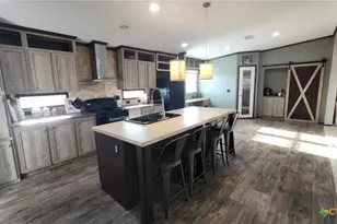 1602 W St Louis Ave, Seadrift, TX 77983 - Photo 9