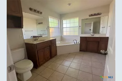 2410 Bachelor Button Boulevard, Killeen, TX 76549 - Photo 9