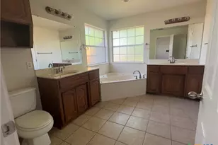 2410 Bachelor Button Blvd, Killeen, TX 76549 - Photo 9
