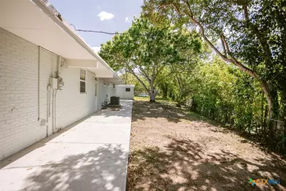 2807 Bluebonnet Street, Victoria, TX 77901 - Photo 5