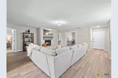 3620 Chestnut Court, Schertz, TX 78108 - Photo 9