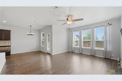 484 Copper Hill Drive, New Braunfels, TX 78130 - Photo 19