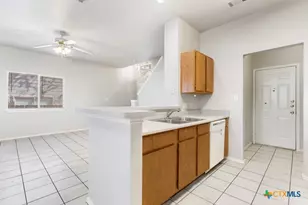 832 Sagewood Trail, San Marcos, TX 78666 - Photo 9