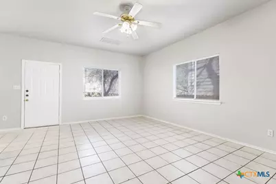 832 Sagewood Trail, San Marcos, TX 78666 - Photo 5