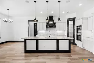 11151 Golden Eagle Ave, Salado, TX 76571 - Photo 17