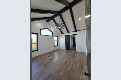 11151 Golden Eagle Avenue, Salado, TX 76571 - Photo 19