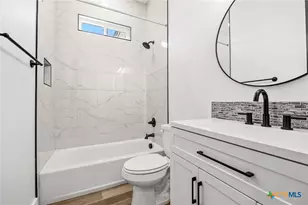 11151 Golden Eagle Ave, Salado, TX 76571 - Photo 37