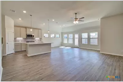 747 Navarro Street, New Braunfels, TX 78132 - Photo 15