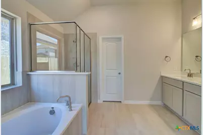 747 Navarro Street, New Braunfels, TX 78132 - Photo 25