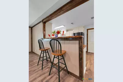 10280 S Whitehall Road, Temple, TX 76504 - Photo 13