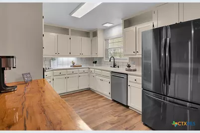 10280 S Whitehall Road, Temple, TX 76504 - Photo 15