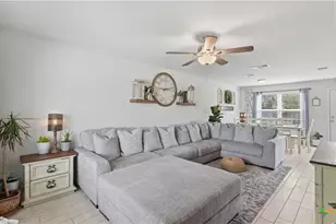 334 Mar Hill St, Seguin, TX 78155 - Photo 5