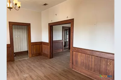 670 Thiele Road, Yoakum, TX 77995 - Photo 11