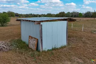 670 Thiele Rd, Yoakum, TX 77995 - Photo 41