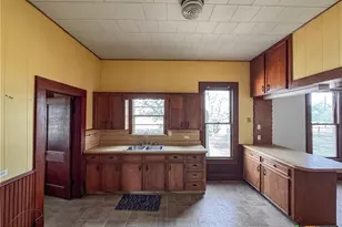 670 Thiele Rd, Yoakum, TX 77995 - Photo 27