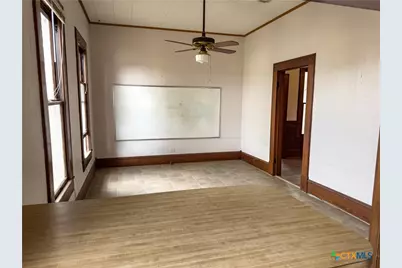 670 Thiele Road, Yoakum, TX 77995 - Photo 17