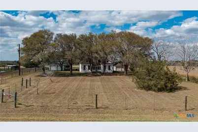 670 Thiele Road, Yoakum, TX 77995 - Photo 7