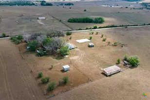 670 Thiele Rd, Yoakum, TX 77995 - Photo 47