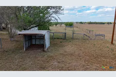 670 Thiele Road, Yoakum, TX 77995 - Photo 39
