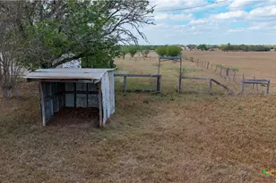 670 Thiele Rd, Yoakum, TX 77995 - Photo 39