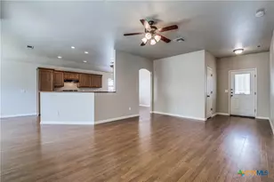 2214 Sun Chase Blvd, New Braunfels, TX 78130 - Photo 5