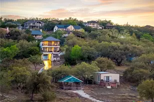 1065 Hillcrest Forest, Canyon Lake, TX 78133 - Photo 37