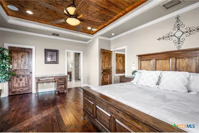 1065 Hillcrest Forest, Canyon Lake, TX 78133 - Photo 15