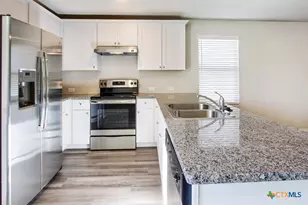 1915 Chiffchaff, New Braunfels, TX 78130 - Photo 13