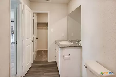 1915 Chiffchaff, New Braunfels, TX 78130 - Photo 19