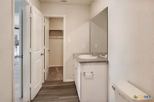 1915 Chiffchaff, New Braunfels, TX 78130 - Photo 19