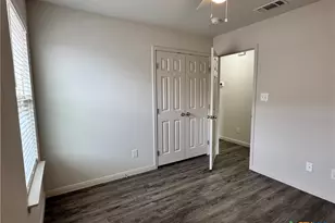 909 2nd St, Cuero, TX 77954 - Photo 11