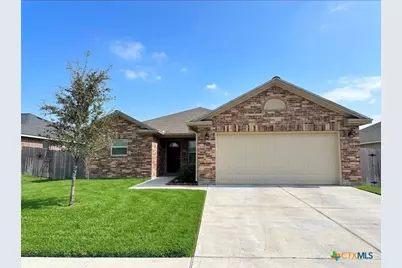 909 2nd Street, Cuero, TX 77954 - Photo 1