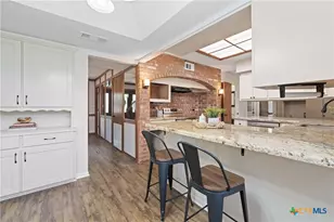 1903 N Harding Ave, Cameron, TX 76520 - Photo 5